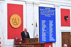 Senate passes left-lane highway passing bill, carbon sequestration permitting bill
